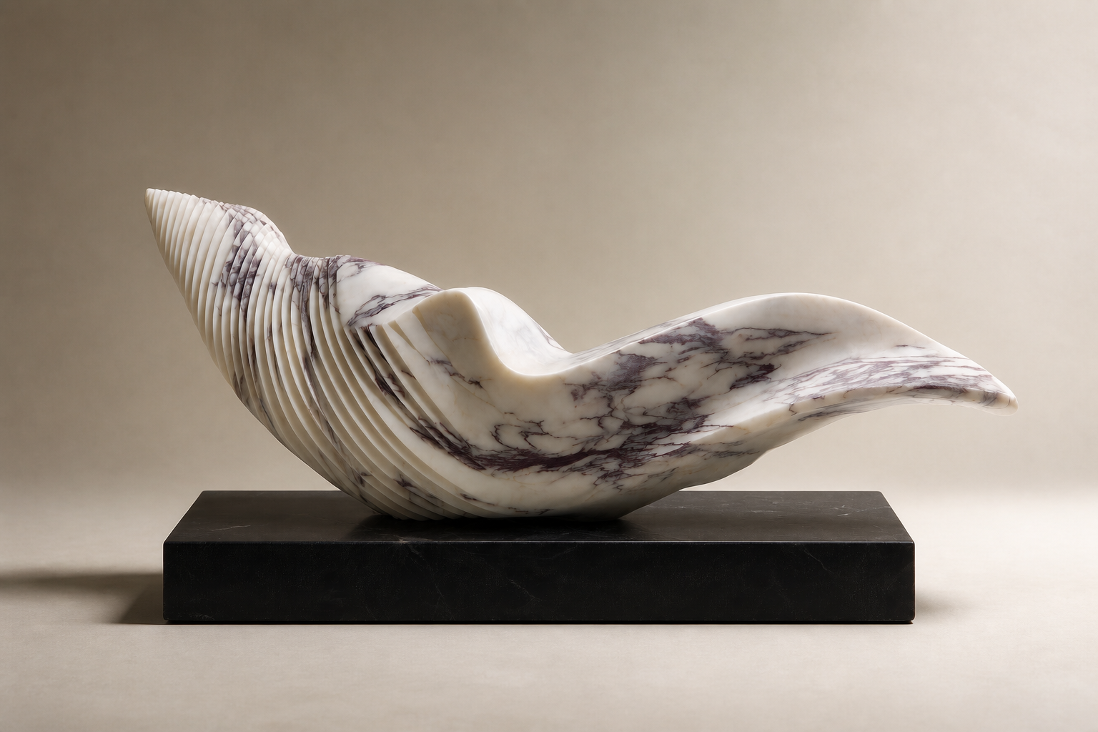 Sulafat — Calacatta Viola marble on Nero Marquina marble sculpture by 1-OPH