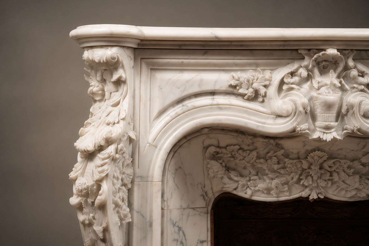 Zahra white marble fireplace mantel by 1-OPH, surface detail