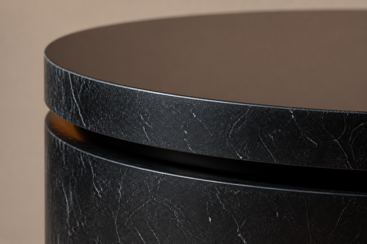 Circular Shadow-Gap Base Low black marble plinth base by 1-OPH, surface detail