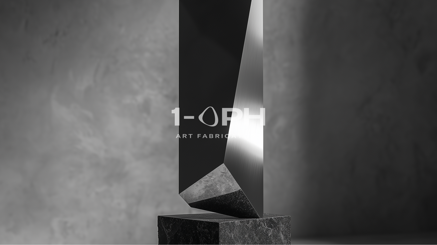 Obsidian Vector — Architectural Mirror Monolith