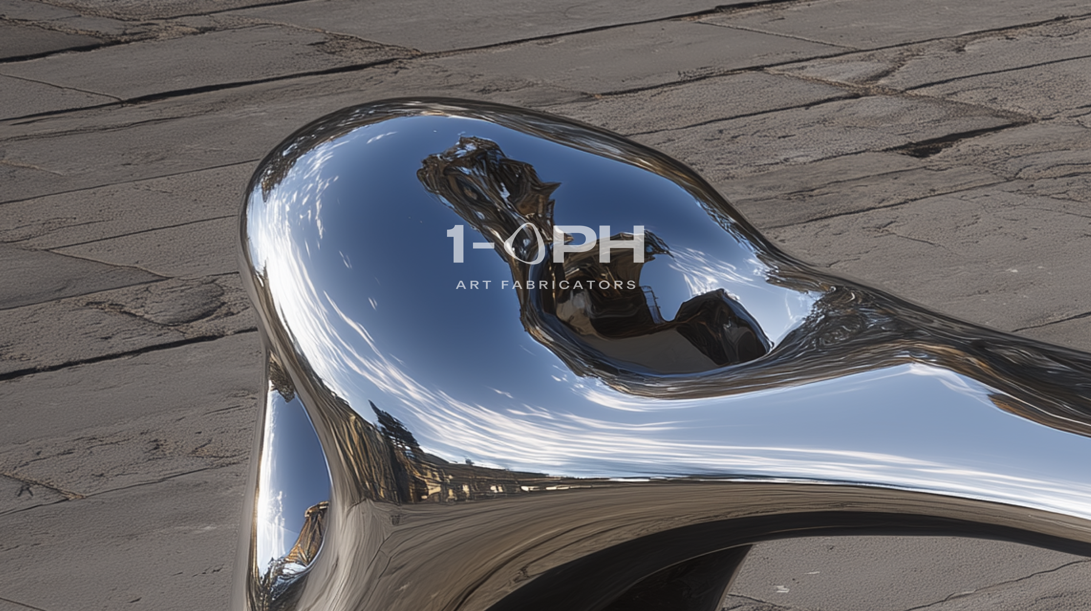 Fluidis Bench — Mirror-Polished Stainless Steel Sculpture Bench