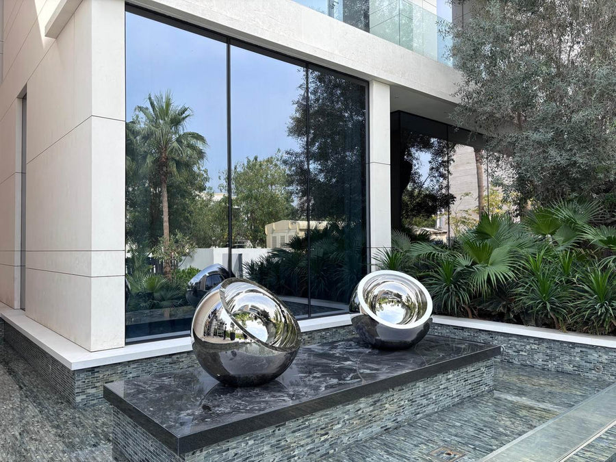 Auras Reflection, stainless steel spheres