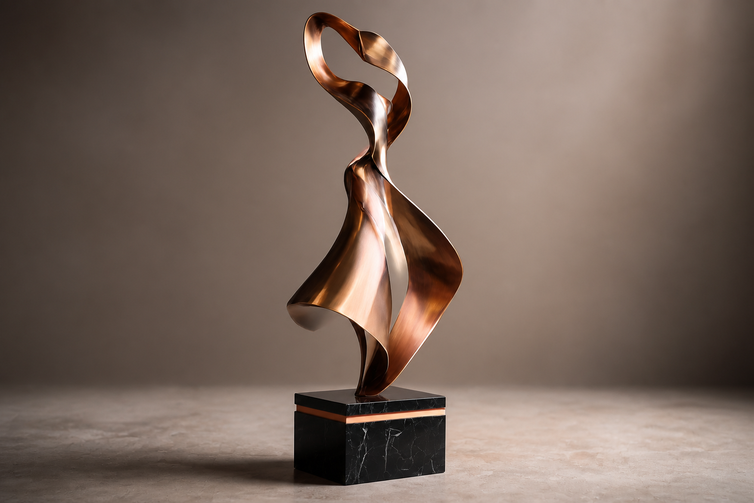Levanza — bronze sculpture by 1-OPH