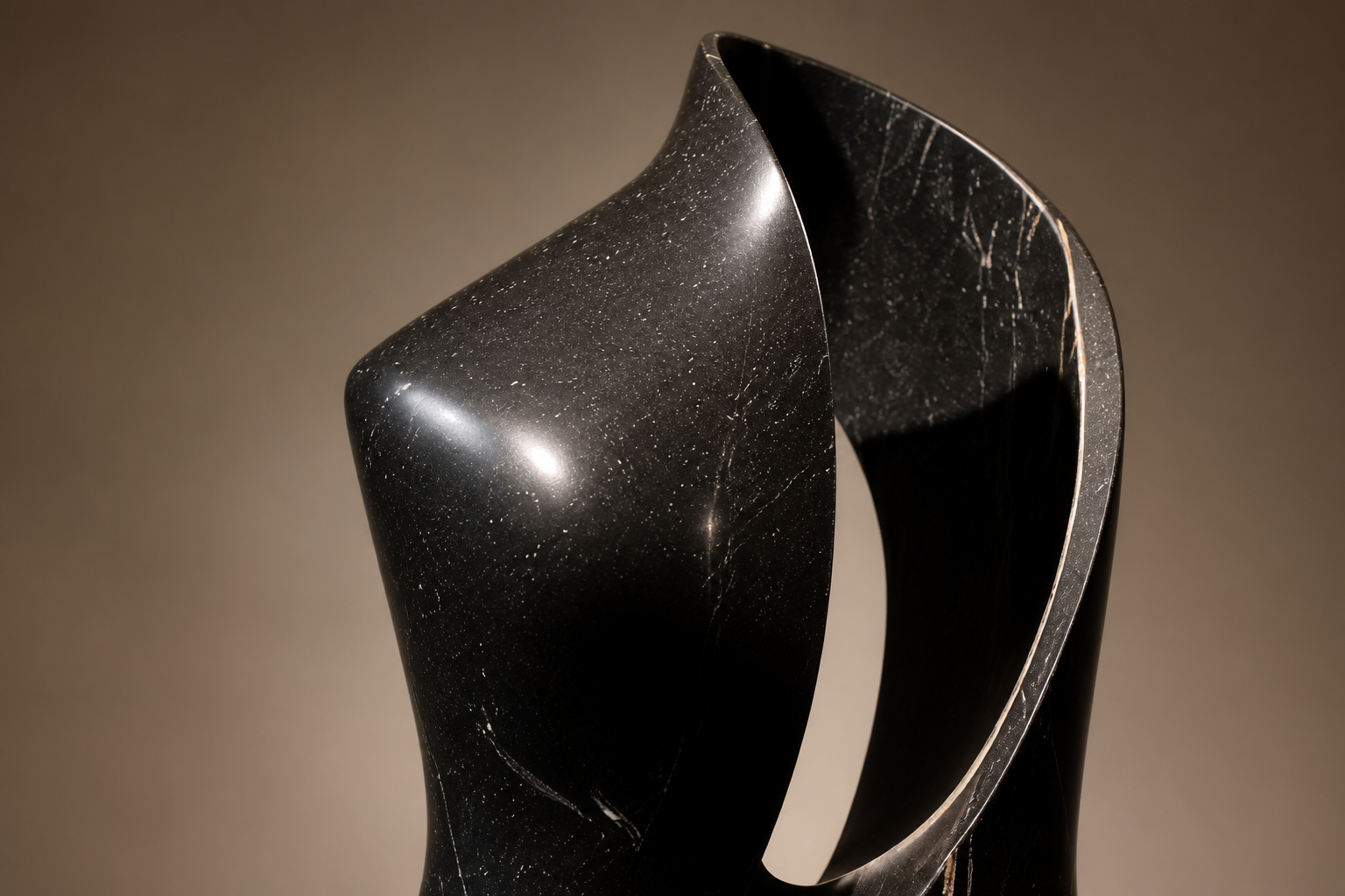 Gasa — black marble monolith by 1-OPH