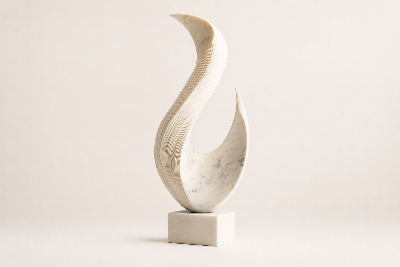 Alcornal — Marble sculpture by 1-OPH