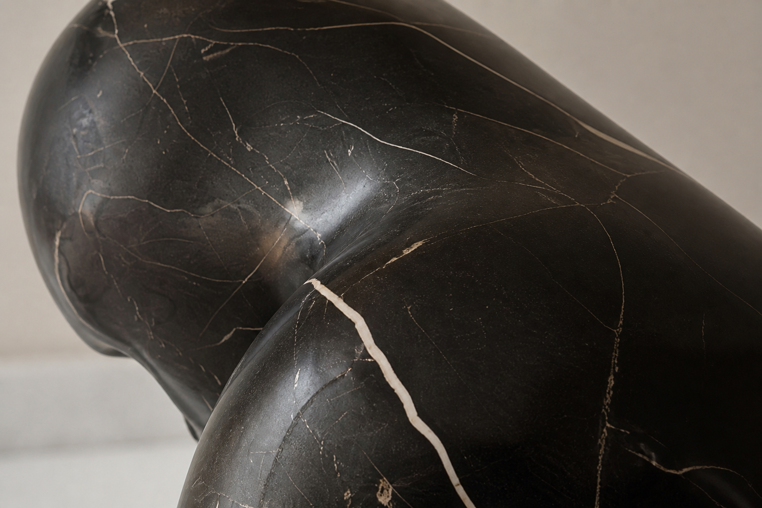 Membra — marble sculpture by 1-OPH