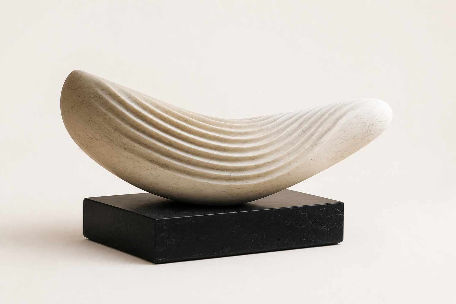 Saiph — Marble on Nero Marquina marble sculpture by 1-OPH