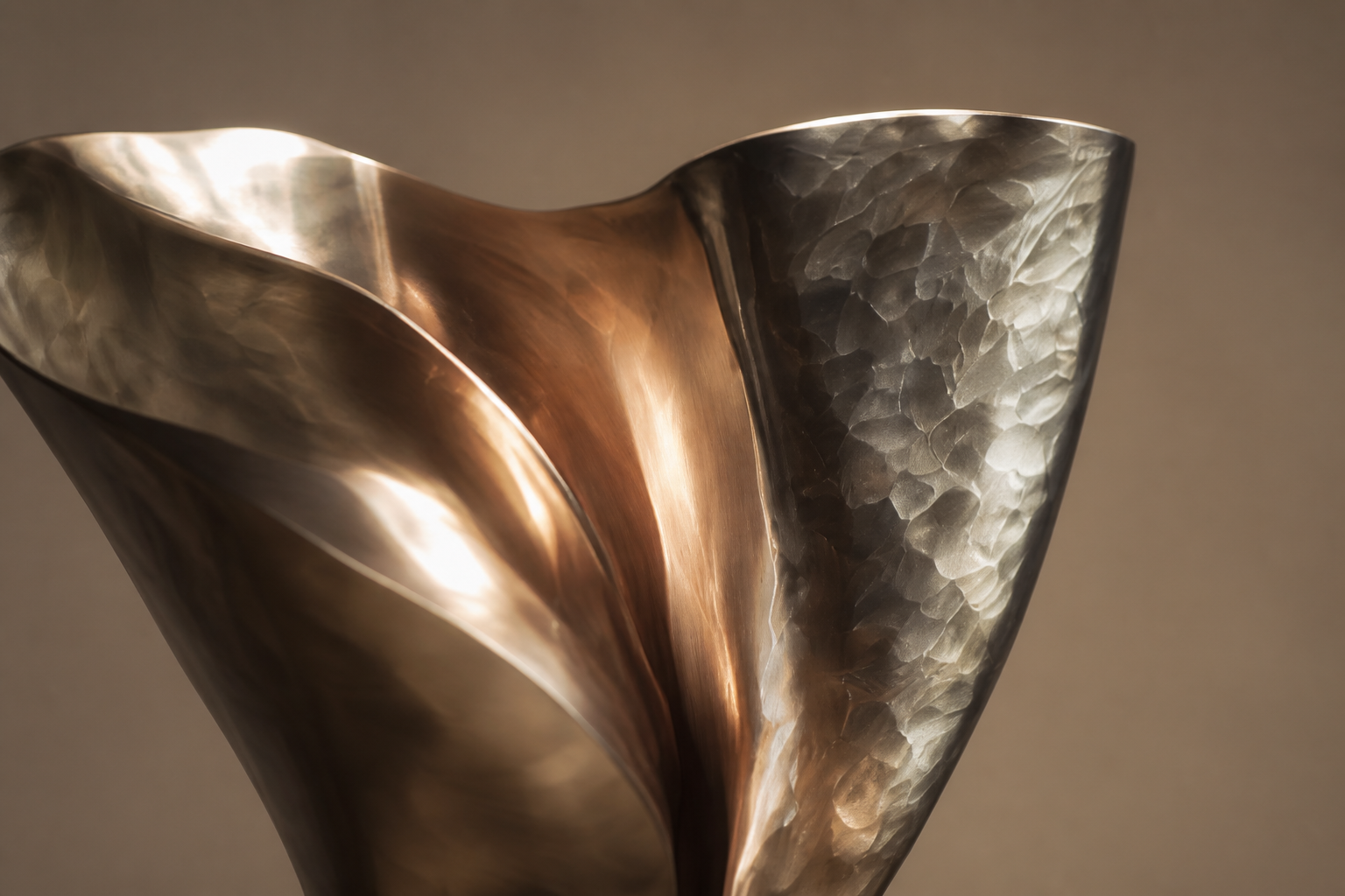 Alnair — Bronze on Nero Marquina marble sculpture by 1-OPH