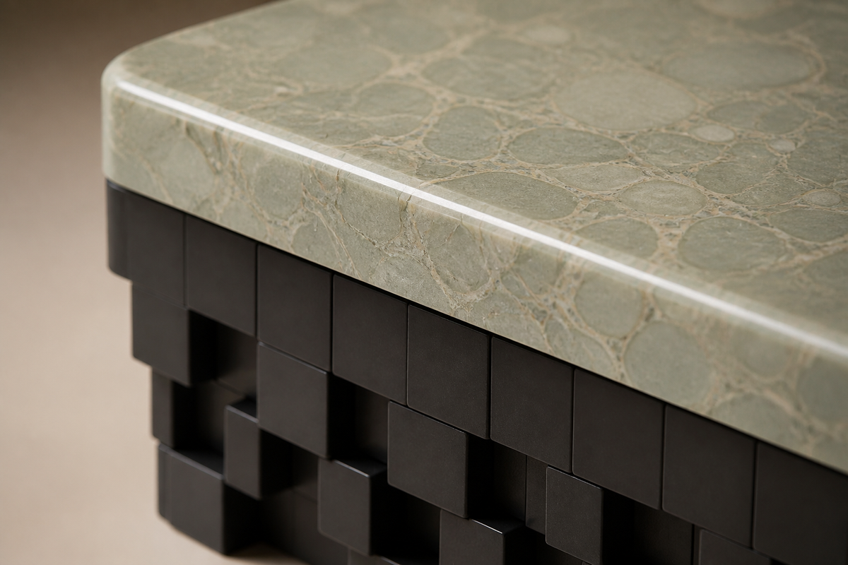 Layan 180 marble sculptural bench, close studio detail of the surface and material