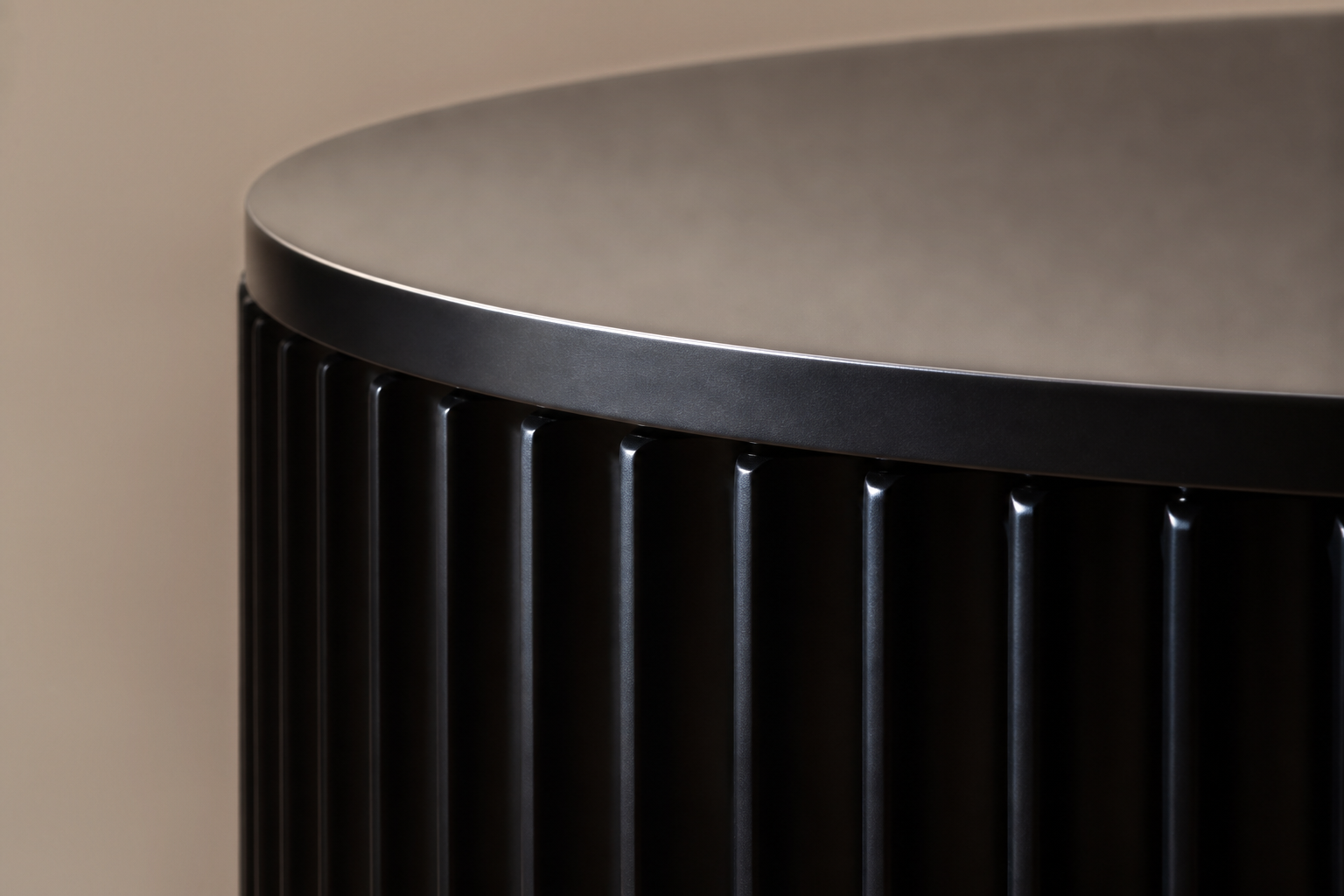 Round Fluted Drum Base black marble plinth base by 1-OPH, surface detail