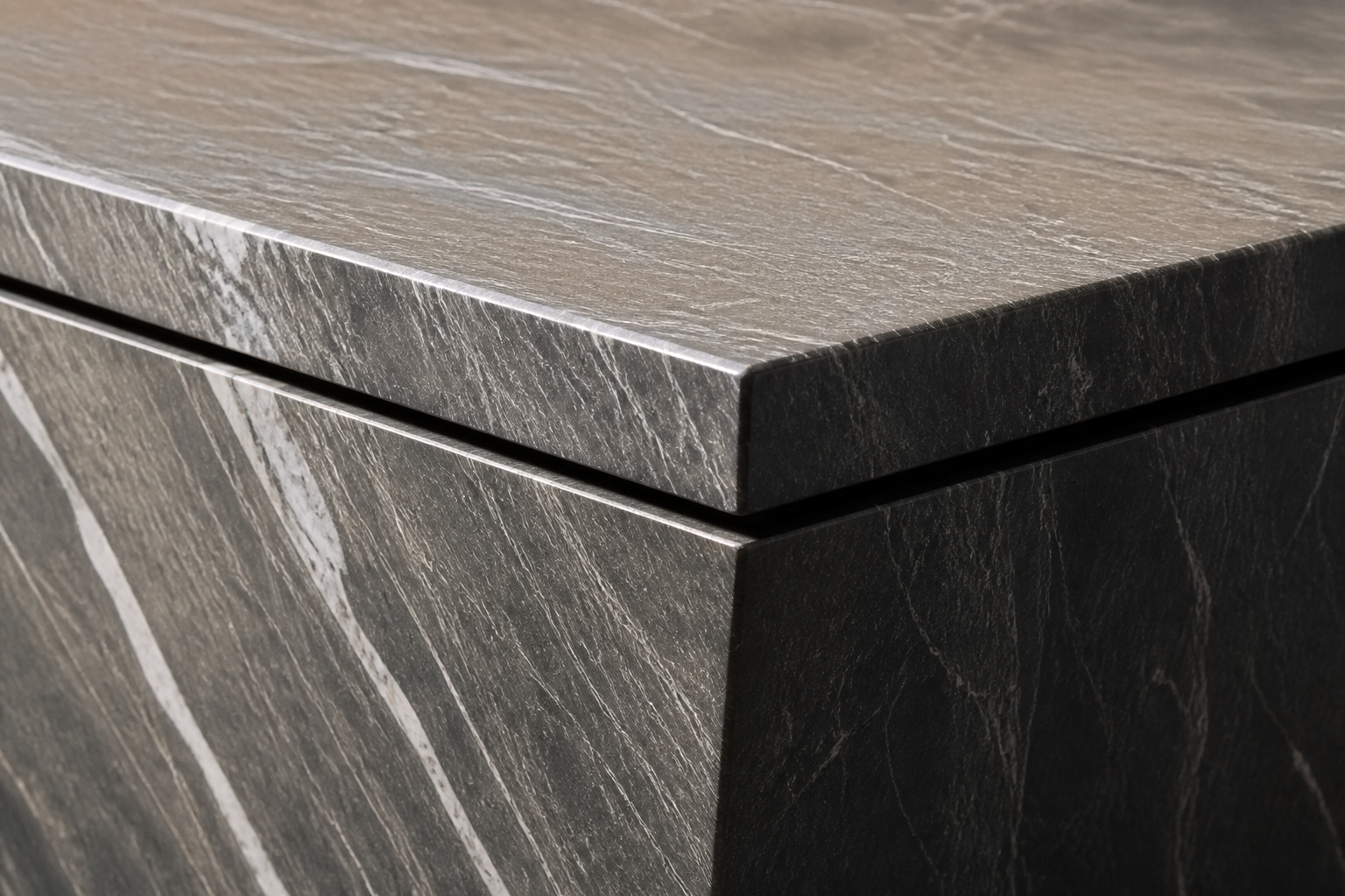 Inverted Taper Base Wedge black marble plinth base by 1-OPH, surface detail