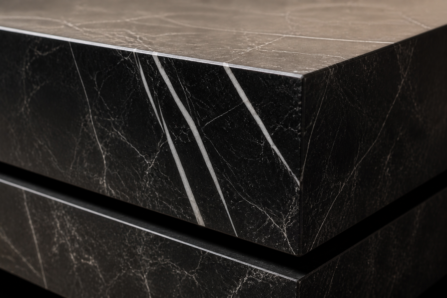 Shadow-Gap Base Low black marble plinth base by 1-OPH, surface detail