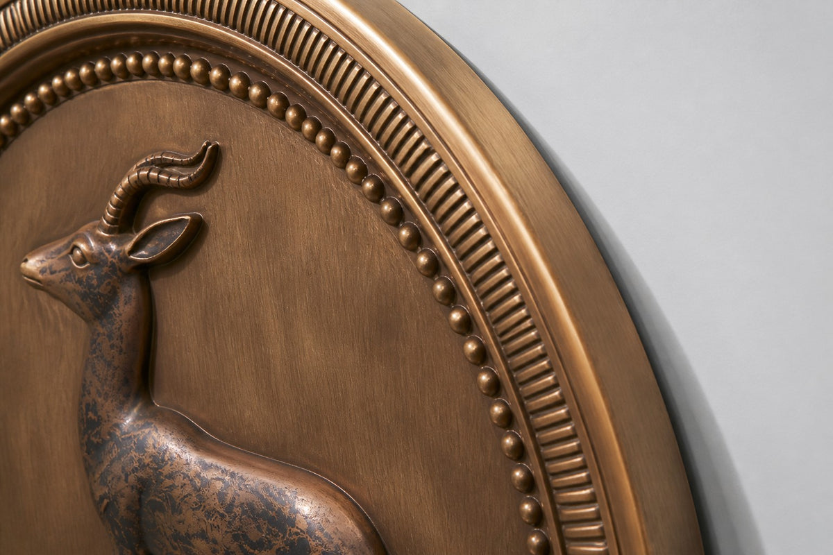 Reem — Ø 160 cm bronze medallion wall relief of a gazelle, close detail of the surface and edge