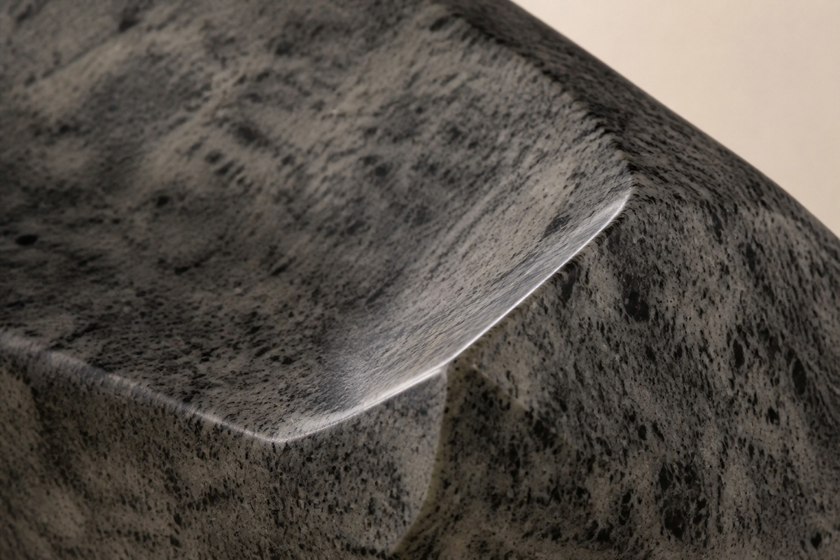 TITAN CURVE BENCH XI, close studio detail of the surface and material