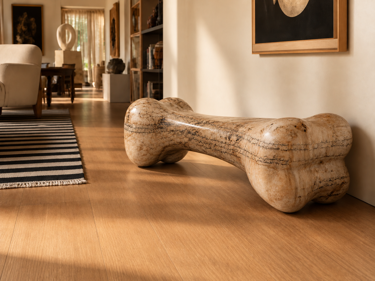Tregua marble sculptural bench, close view of the form in its setting